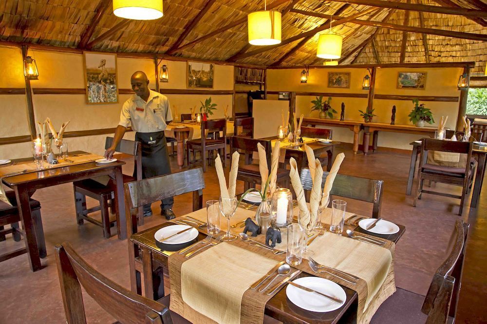 Sanctuary Gorilla Forest Camp Hotel Ntungamo  Exterior foto